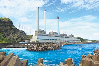 環境部突襲 公告四接動工