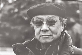 郑愁予的归人与过客