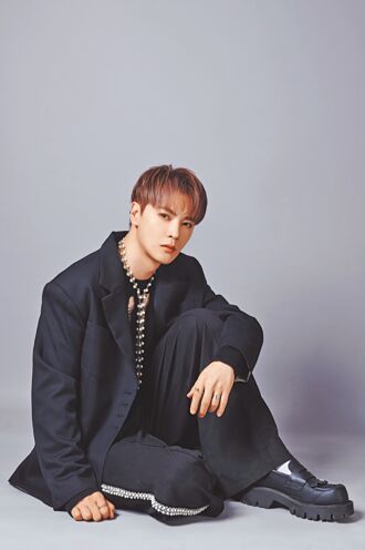 古曜威抱病錄音 嗓音意外動聽