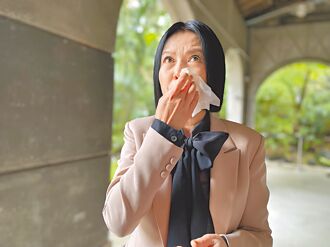 苗可麗淚談失智父 心疼服藥引發幻覺