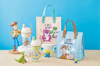 吃豬排玩扭蛋抽超萌周邊