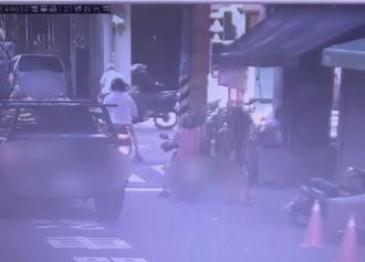 86歲男單車騎士闖紅燈 遭黃牌重機撞飛傷重不治