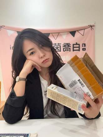 美女议员也中招！「货到付款」拆包裹气炸 白乔茵：拳头硬了