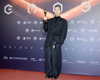 金曲36》山姆曾是幕後工作人員 奪最佳新人撞臉黃立行