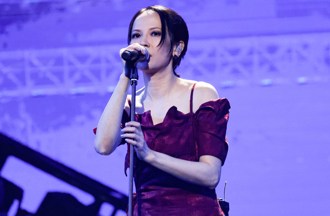 金曲36》楊乃文超狂唱功輾壓告五人！網翻她封后是25年前