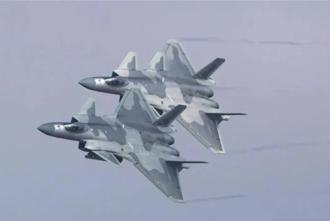 能压制F-35？陆93阅兵「黑武士」歼-20将亮相  退将曝真正王牌