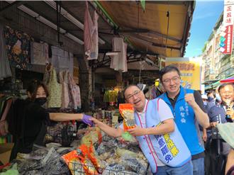 侯友宜反惡罷掃街首秀 陪張智倫南勢角市場掃街