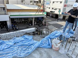 工地灌漿爆模釀鷹架下沉傾斜！鄰居聞巨響嚇壞