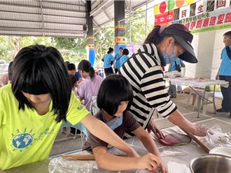 高雄社教館巡迴列車開進那瑪夏 手作饅頭激發無限創意
