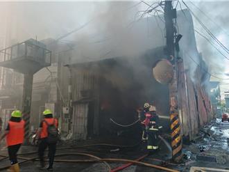 蘆洲鐵皮工廠火警　燃燒面積約60坪