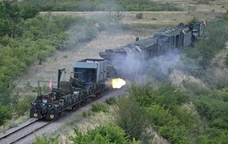 俄军「装甲列车」重出江湖　应对乌克兰敌后破坏行动