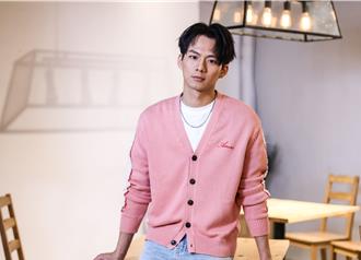 孝親獎》吳念軒懊悔小時叛逆頂嘴 學表演「靜心」理解父母