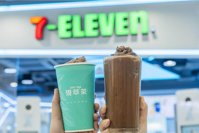 7-11「HERSHEY’S巧克冰沙」，99元。（7-11提供／朱世凱台北傳真）