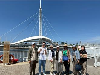 三井海洋邮轮「海洋富士号」考察高雄港 有望开辟高端航线