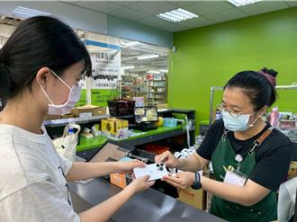台南連7年推舊3C、電池變折價券 32處門市提供回收兌換