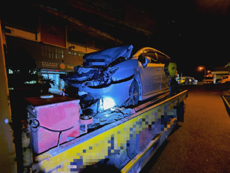 未保持安全車距釀禍！國道1麻豆路段8車連環撞 6人送醫