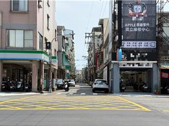 高雄左營危險路口奪1命 交通局將設紅綠燈、行穿線