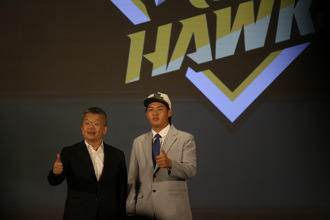 中職》火球男韋宏亮成狀元 黃暐傑獲龍青睞成探花