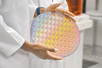 陸半導體材料國產化加速 台廠承壓