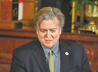 过度的阴谋论助长我们轻信