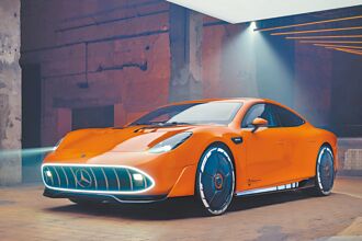 《F1電影》熱 限定特展、聯名咖啡SO AMG