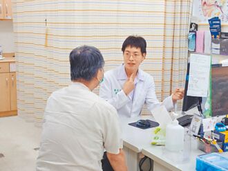 喉咙有异物感 可能咽喉胃酸逆流