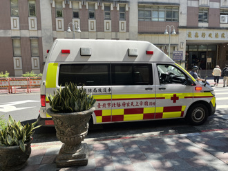 快訊》彭振聲妻輕生！他上午出庭突接噩耗痛哭癱軟送醫