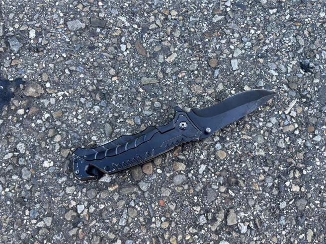 凶嫌使用的折迭刀。（林口警分局提供）