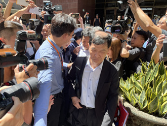 彭振聲妻亡  凌濤曝臉書大量留言1句   預告賴清德未來