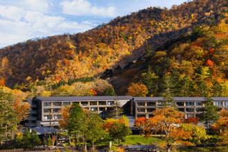 季节的褒美！尽享奢华旅宿、风味美馔 日本极上秋枫奢旅