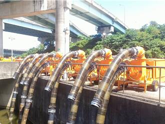 颱风季备战！新北防汛大升级 添6台大型移动式抽水机