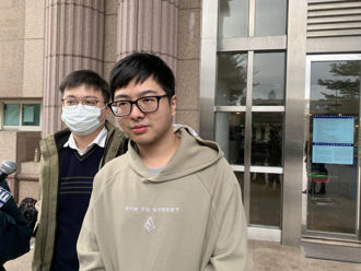 遊戲界炸了！丁特開嗆民進黨：「抗中保台」只是騙票工具