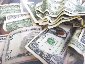 全球多位央行總裁：美元地位短期內難撼動