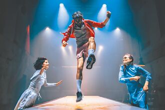 從指尖開始 新舞臺藝術節 探索生活臨界點