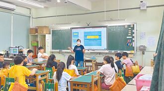 北市找嘸教師 續爭首都加給