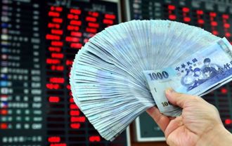 全球獨強！新台幣又狂升1.7角  注意央行甩尾動作