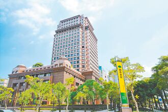 OIU創新保單 國壽搶到頭香