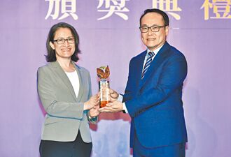 汽车卖场类金牌奖》顾客第一 TOYOTA再夺金牌奖