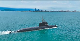 轟總統造謠 藍：國防預算僅砍1％