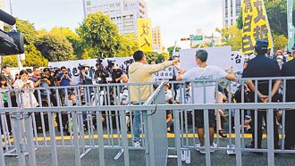 吳思瑤的鱷魚眼淚