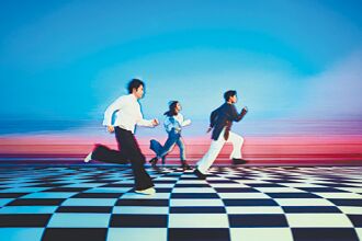 告五人揭组团选择攸关生命