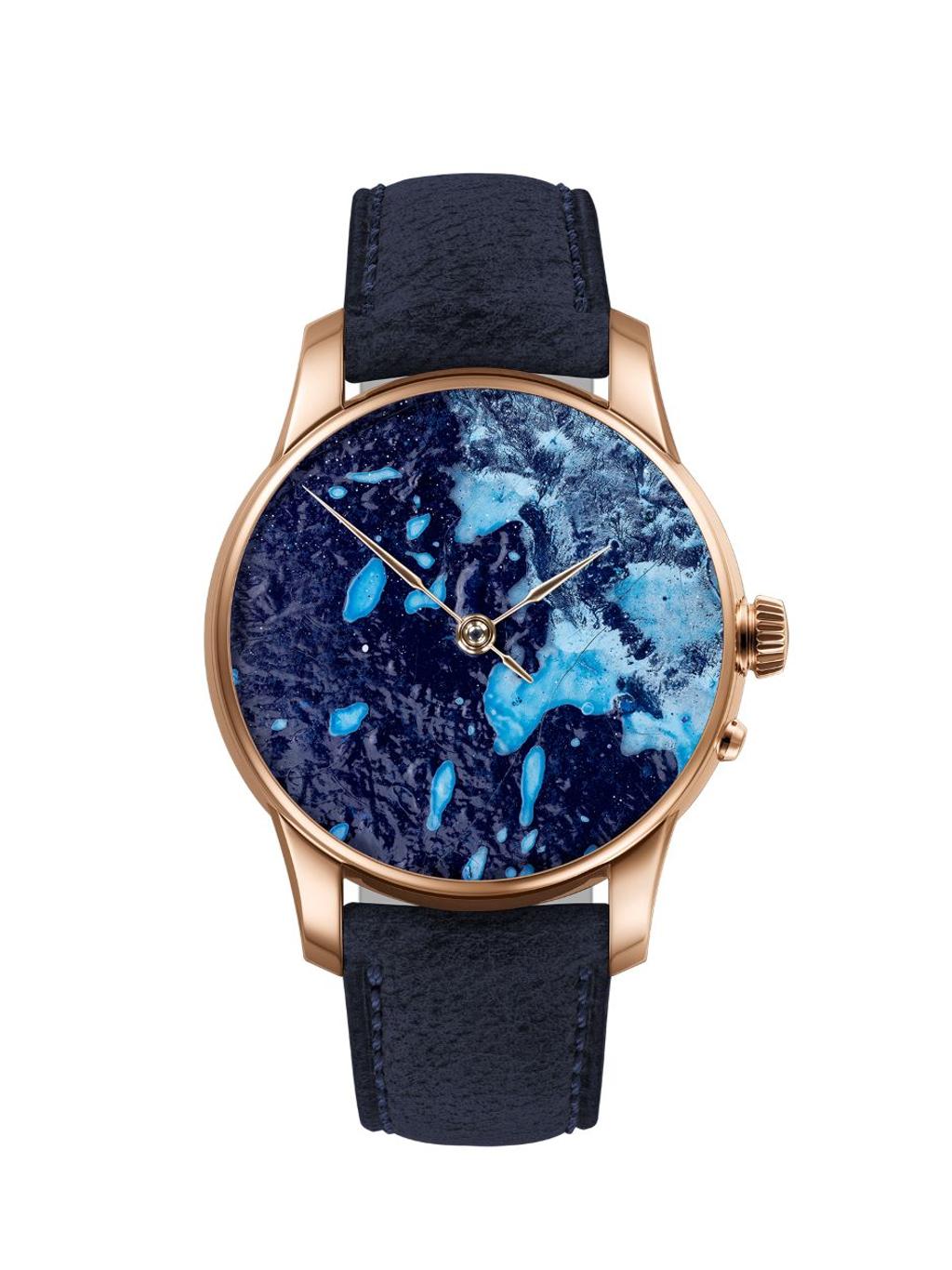 Moritz Grossmann與藝術家Max Frintrop攜手合作推出聯名表,表盤是以畫室地板刮下來的油畫顏料打磨而成。(圖/瑞博品)