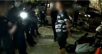 高雄街頭深夜鬥毆！刷卡遭誆13萬    男子烙人「4打1」