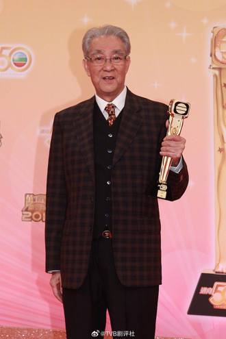 港劇「御用爺爺」周驄肺炎病逝 長者有5情況要警覺