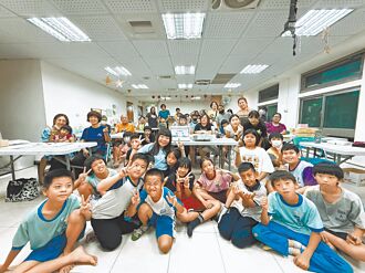 屏東 小衛星計畫 暑假持續守護學童