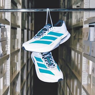 adidas限時買2送1