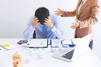 一听就火！40岁大叔「职场8大爆气金句」 网：中肯到想翻桌