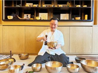 末日謠言被粉碎！資深音樂人轉戰頌缽大師這樣說