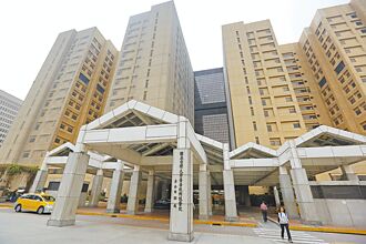 台大前骨科主任 猥亵判刑确定