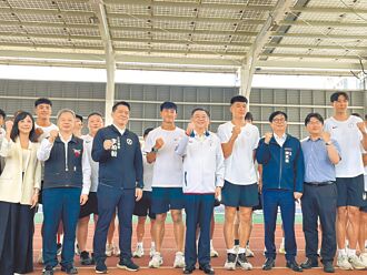 世大運》卓揆赴左營 為世大運國手打氣